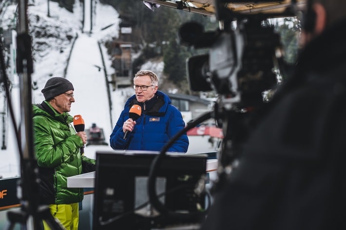 Auftakt Der Vierschanzentournee Live Im ZDF / Zudem Biathlon World Team ...