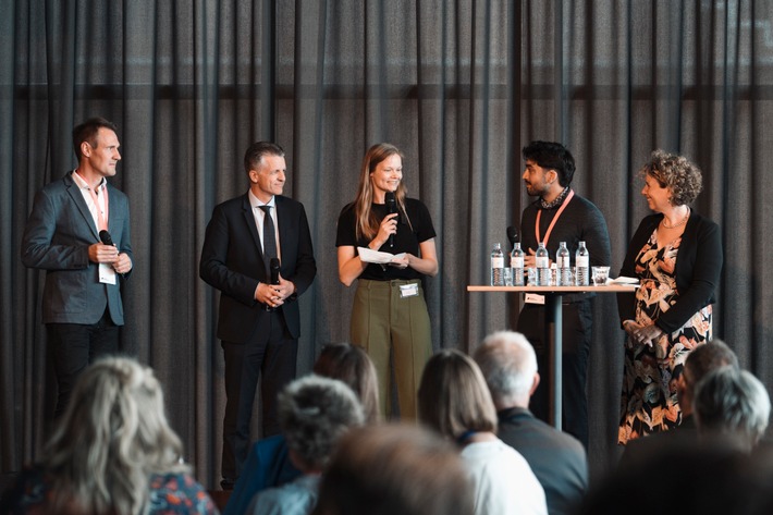 160 mutige Versprechen: Werkstatt der Mutigen verbindet Bundespolitik, Kommunen und Zivilgesellschaft zu neuer Zusammenarbeit